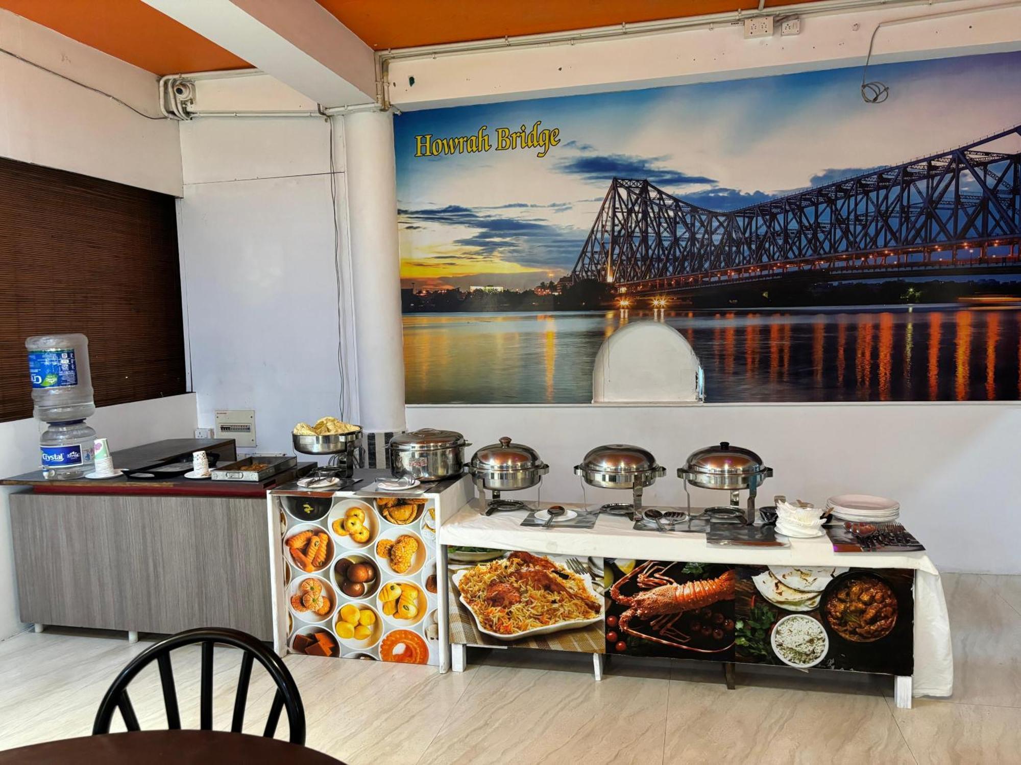 The Tamarind Tree Hotel & Restaurant Shadipur Εξωτερικό φωτογραφία