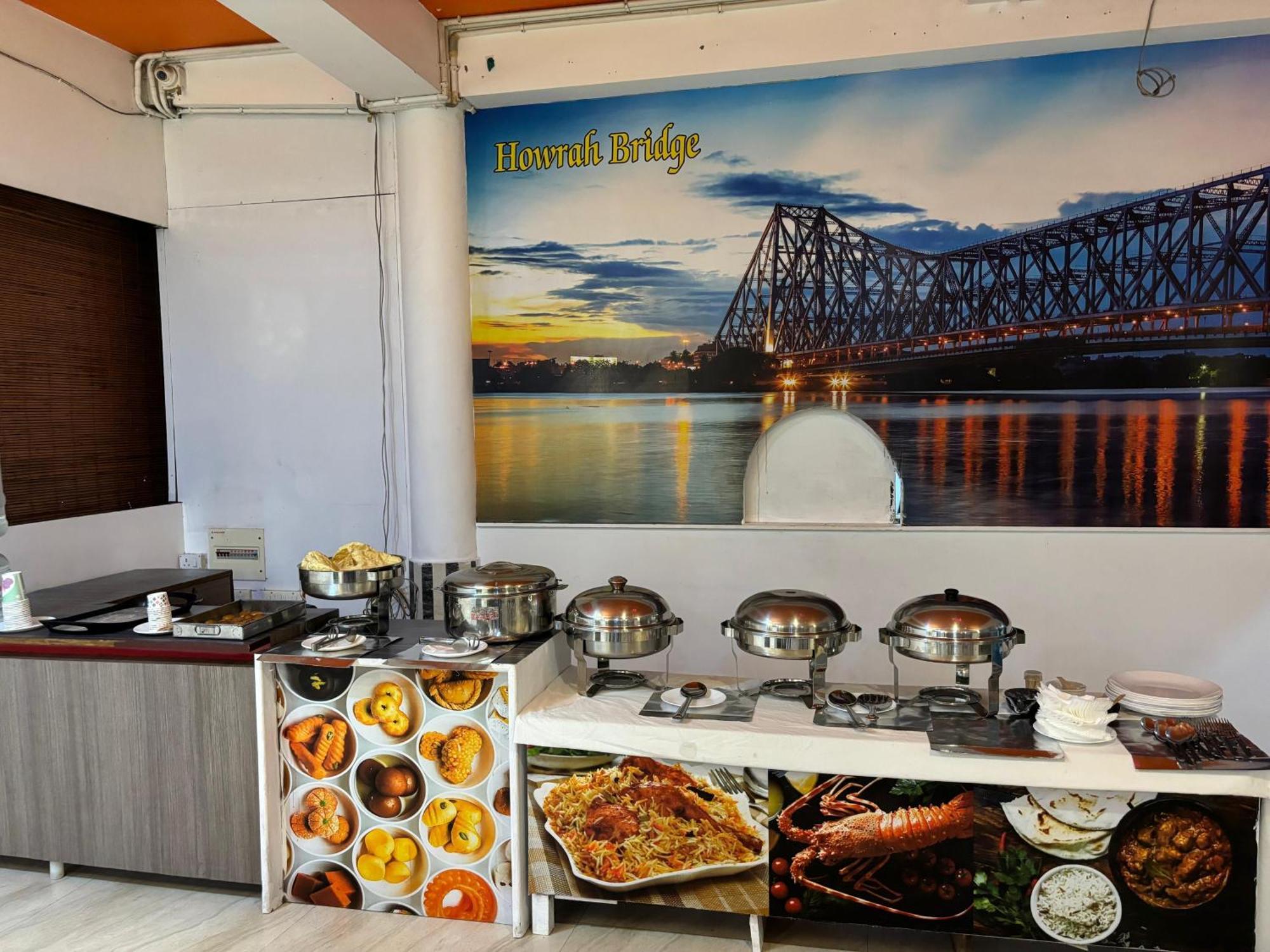 The Tamarind Tree Hotel & Restaurant Shadipur Εξωτερικό φωτογραφία