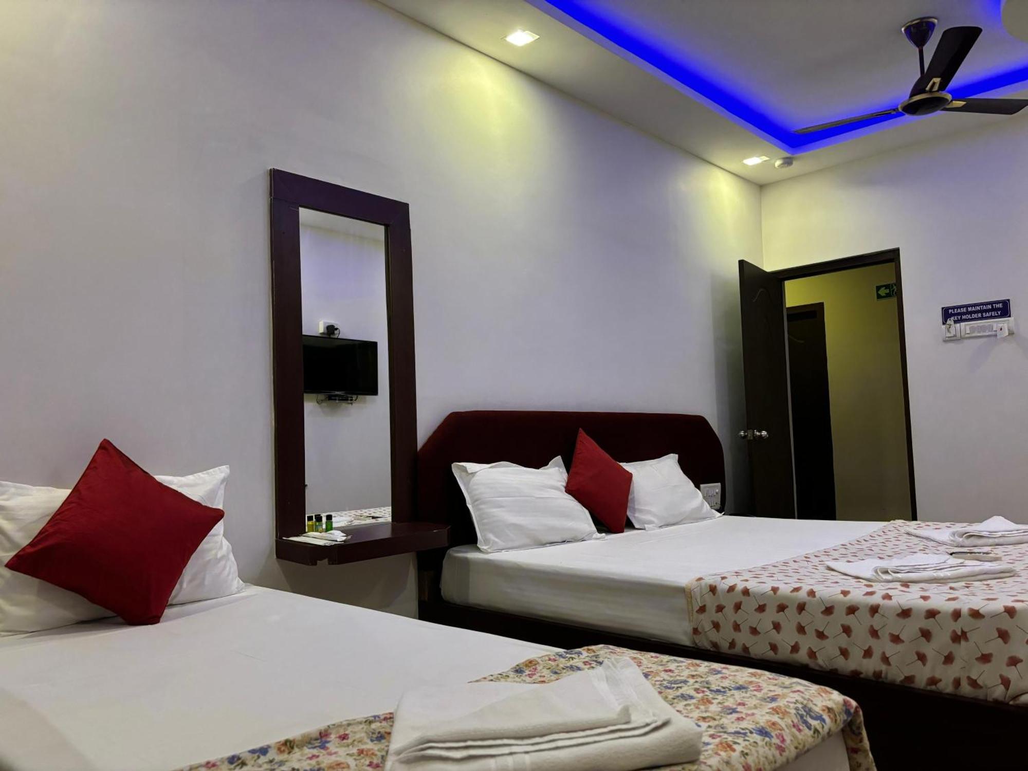 The Tamarind Tree Hotel & Restaurant Shadipur Εξωτερικό φωτογραφία
