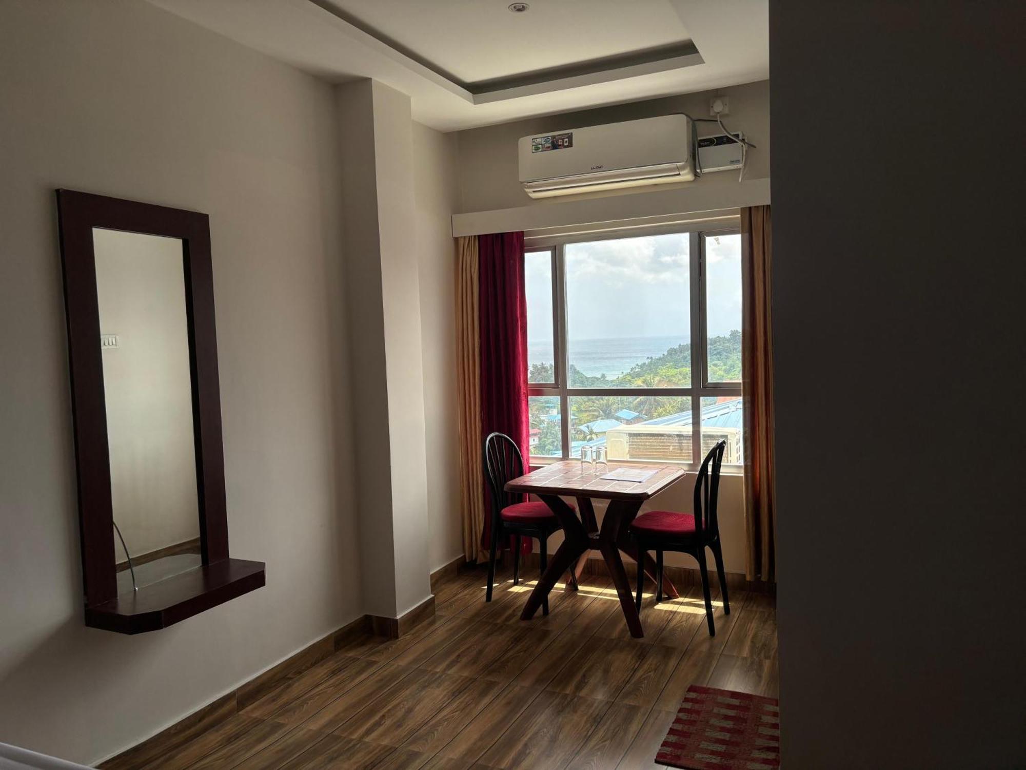 The Tamarind Tree Hotel & Restaurant Shadipur Εξωτερικό φωτογραφία