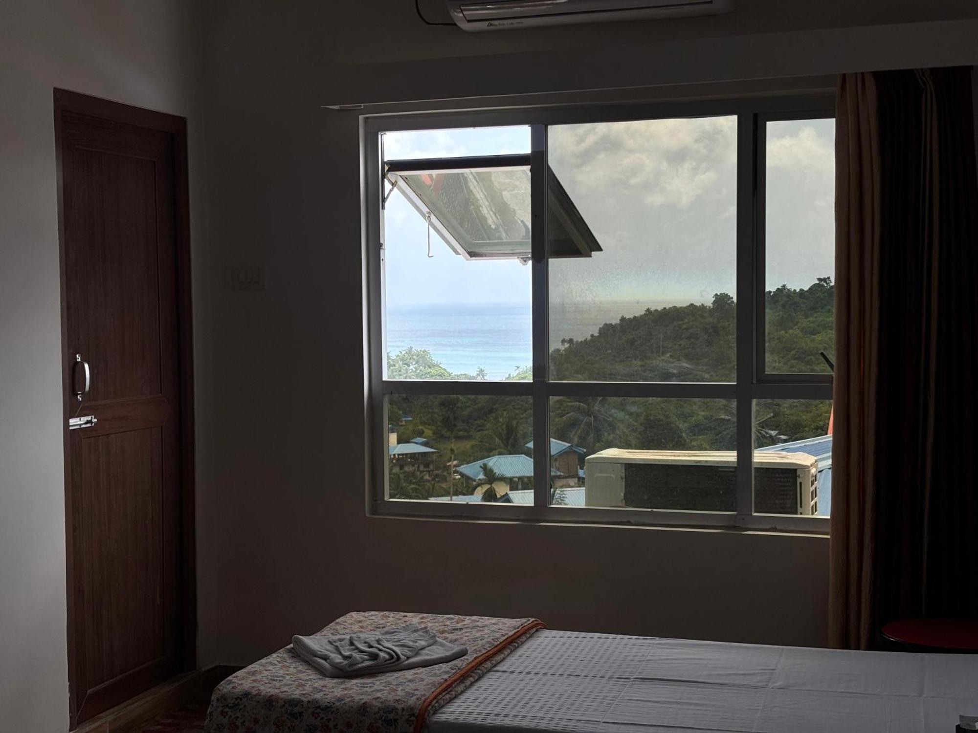 The Tamarind Tree Hotel & Restaurant Shadipur Εξωτερικό φωτογραφία