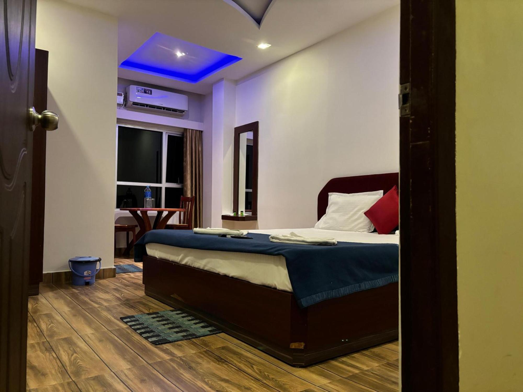 The Tamarind Tree Hotel & Restaurant Shadipur Εξωτερικό φωτογραφία