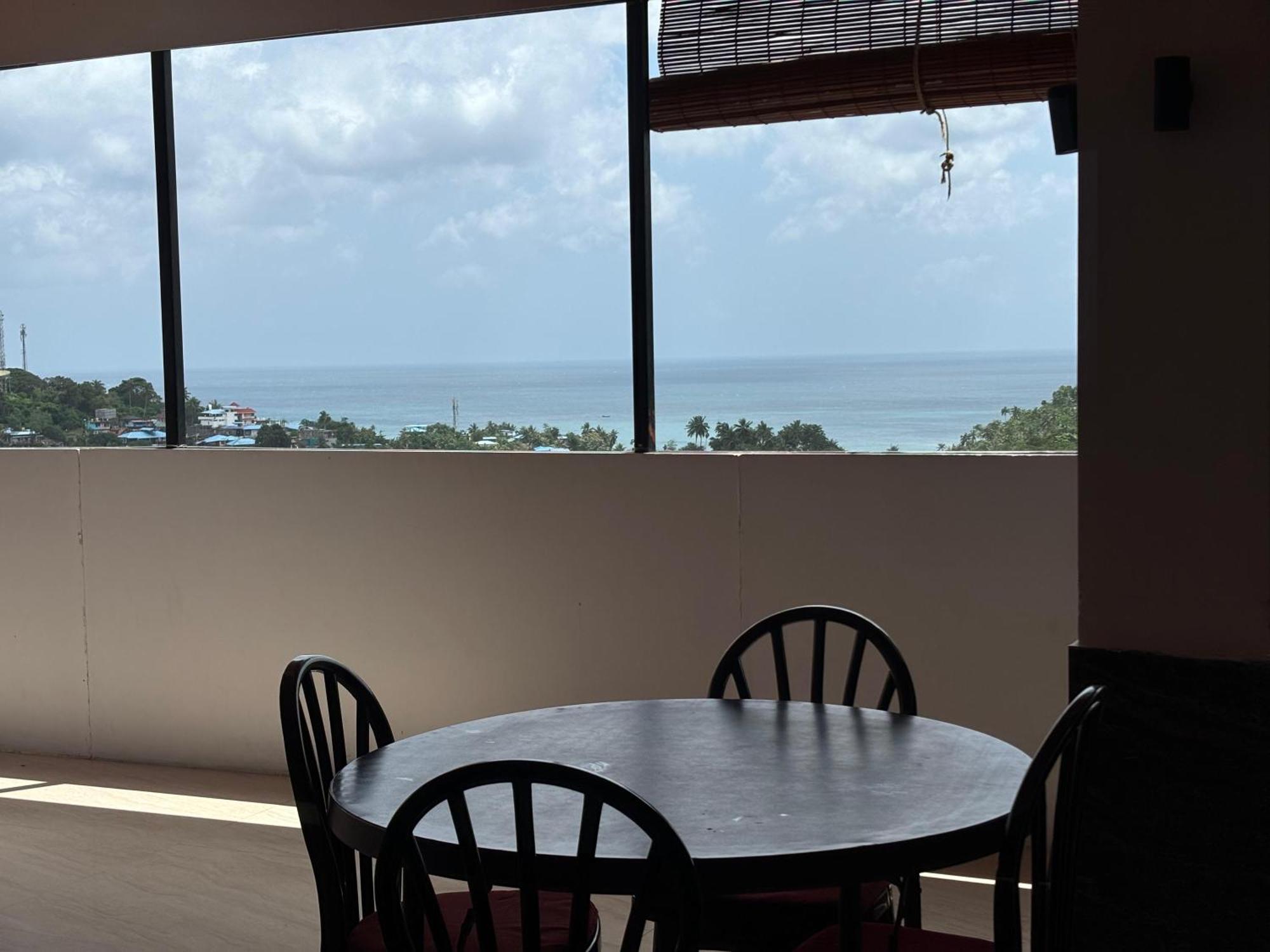 The Tamarind Tree Hotel & Restaurant Shadipur Εξωτερικό φωτογραφία